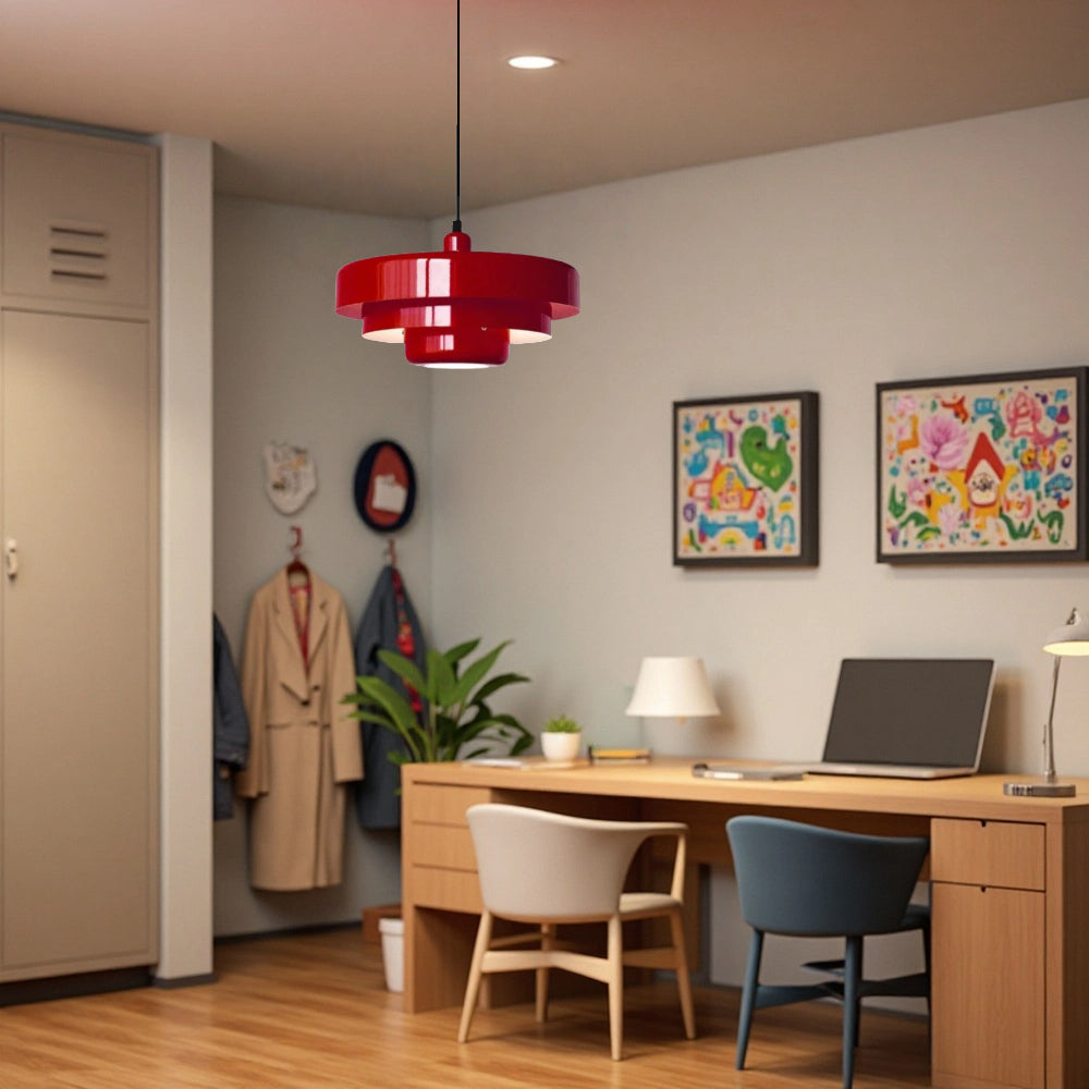 Lampada a sospensione con design a torta pastello per interni giocosi