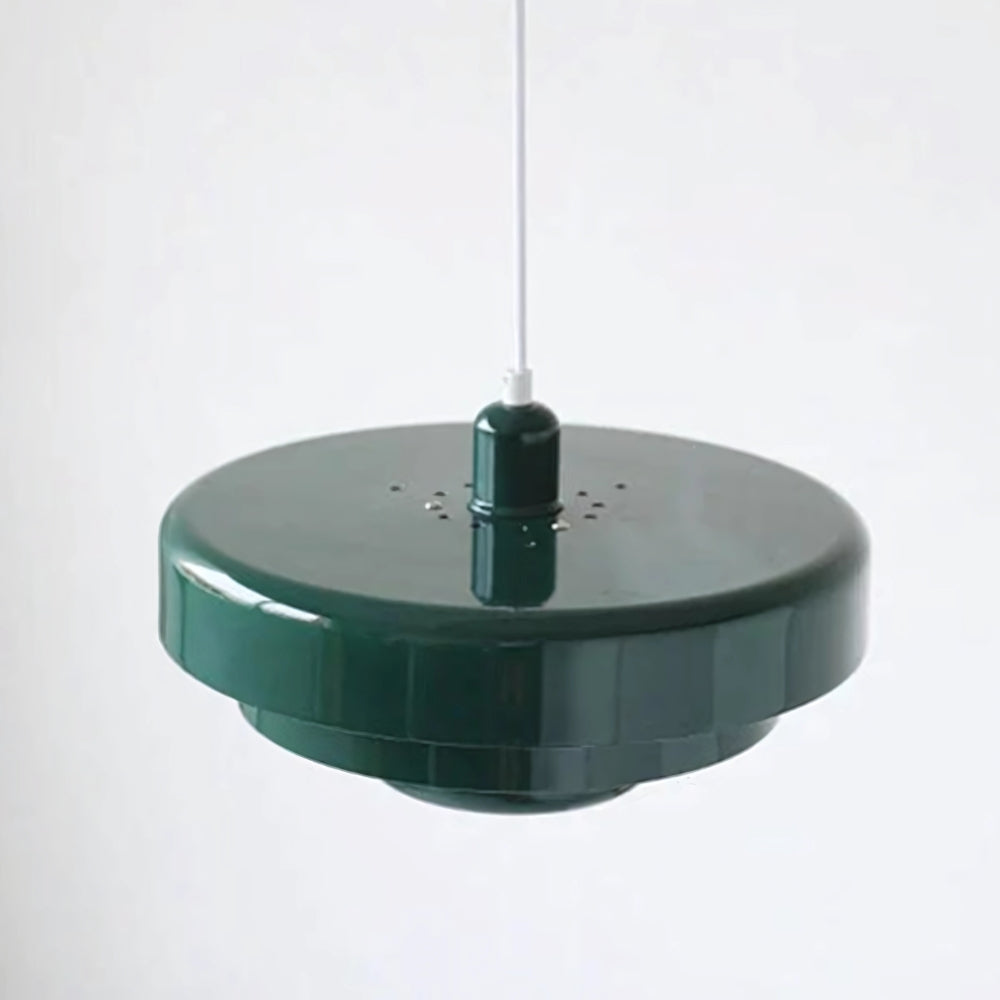 Lampada a sospensione con design a torta pastello per interni giocosi