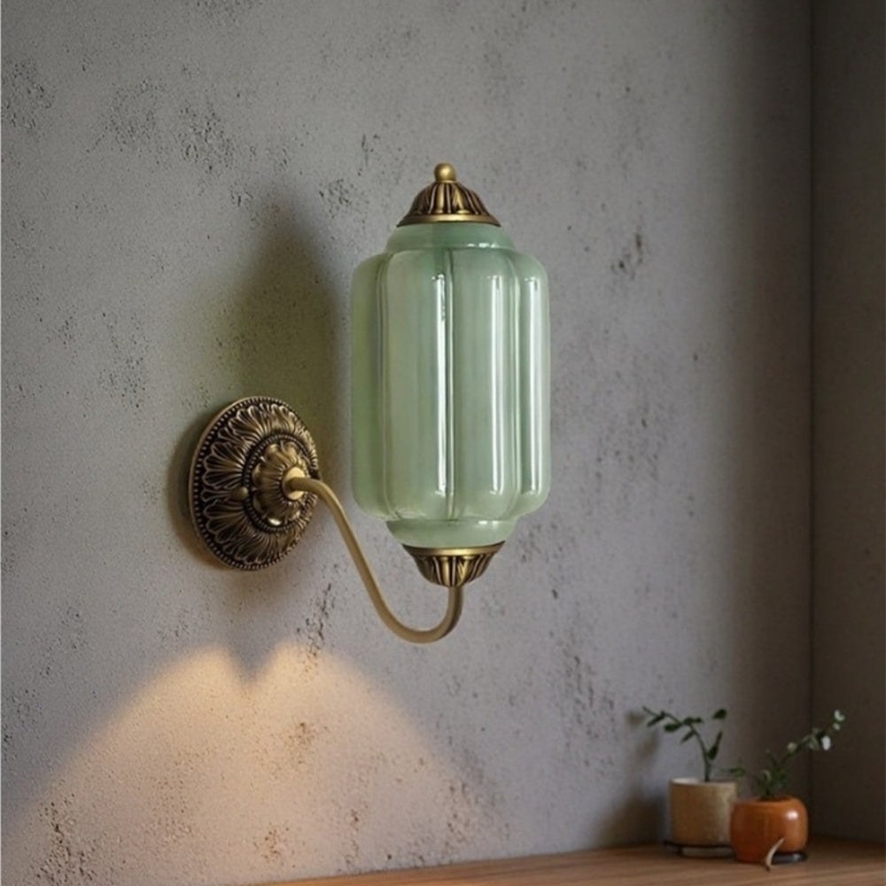 Applique classica in ottone con paralume in vetro - Illuminazione per corridoio